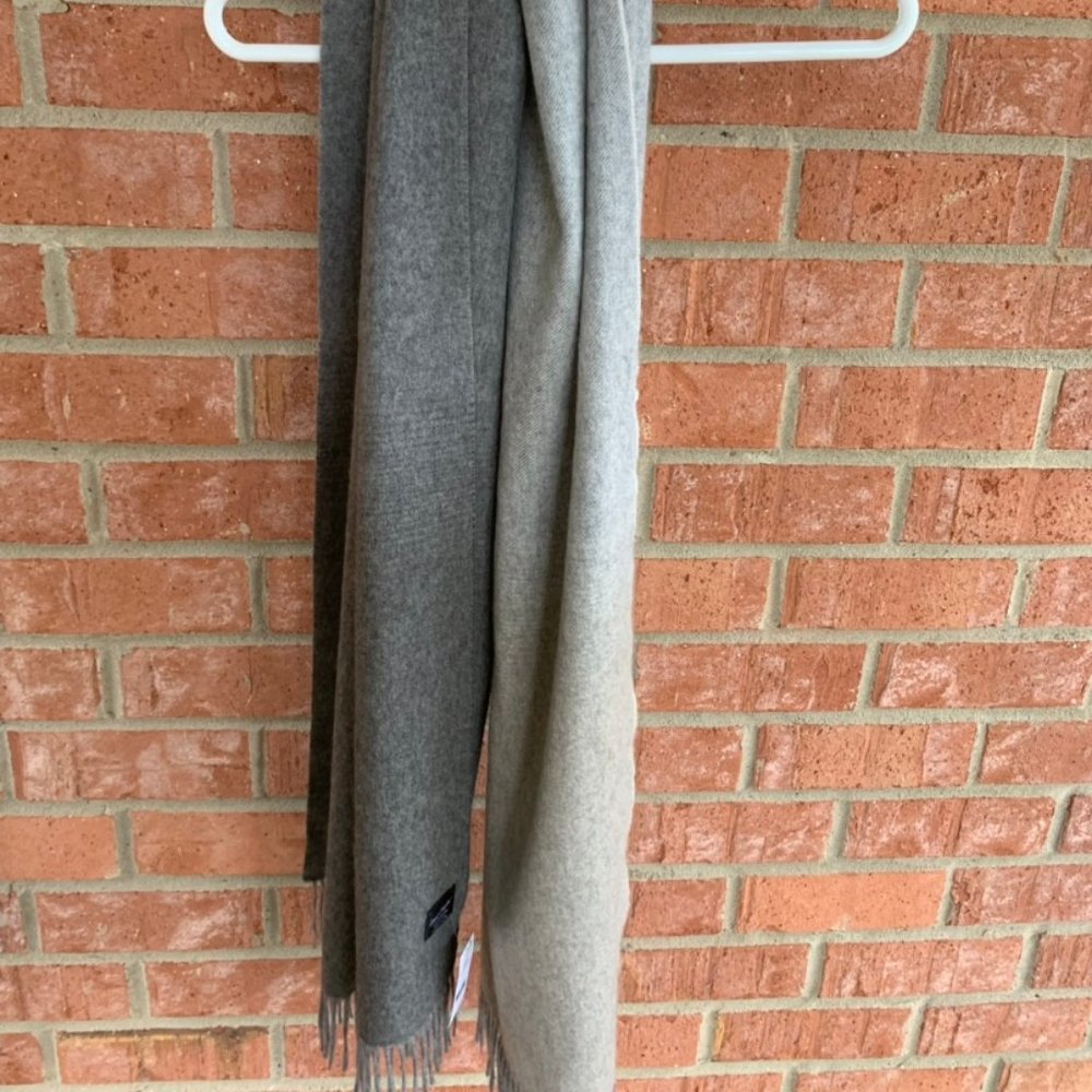 Lord & Taylor Cashmere Scarf Grey